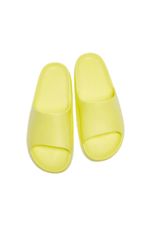 Lightweight flat sandals - pull&bear