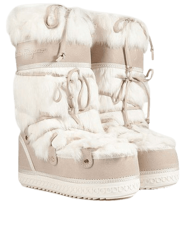 fuzzy snow boots