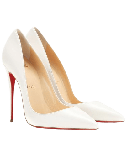 White shoe 2