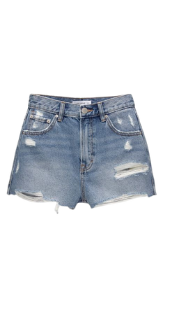 Mom-fit denim shorts with ripped detail - pull&bear