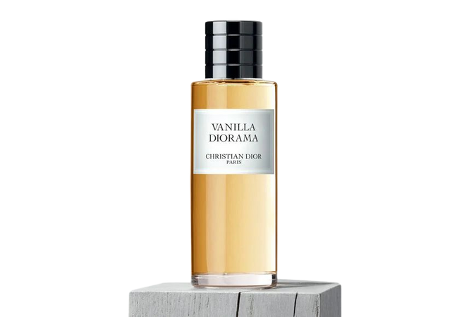 Vanilla Diorama Fragrance Gourmand Perfume | DIOR