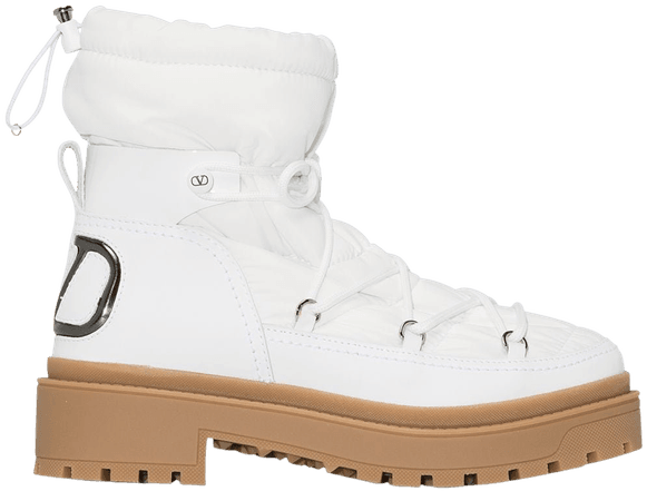 Shop Valentino Garavani VLOGO snow boots with Express Delivery - FARFETCH