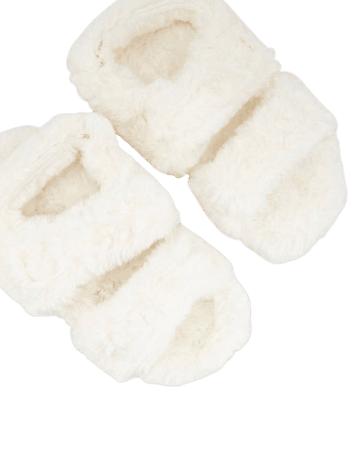 ASOS DESIGN Zactually sporty slippers in cream | ASOS