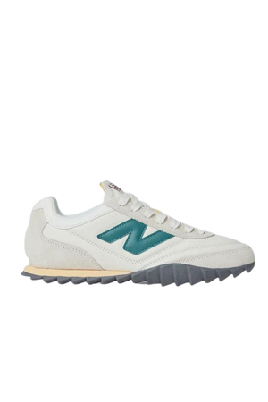 New Balance RC30 Runner Sneaker | Urban Outfitters