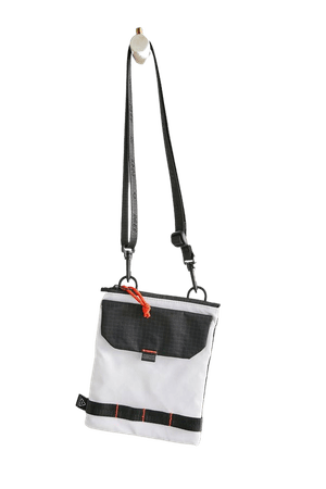 Doughnut Teleport Crossbody Bag | Urban Outfitters