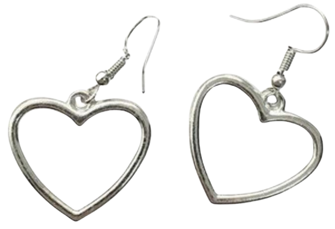 *.•heart earrings