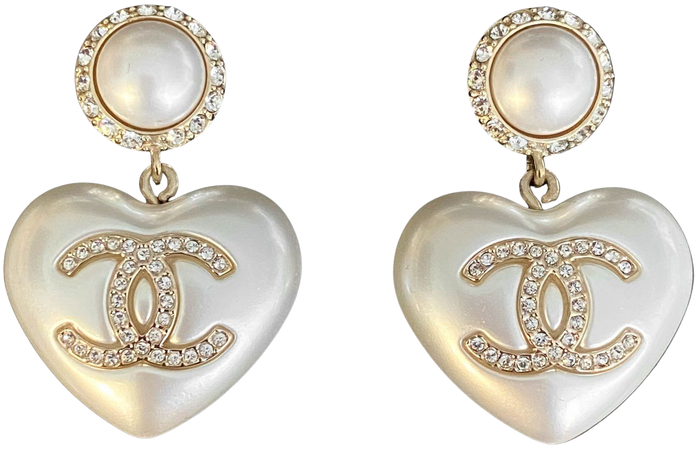 CHANEL 21B Heart Pearl Crystal CC Logo White Dangle Earrings | Dearluxe