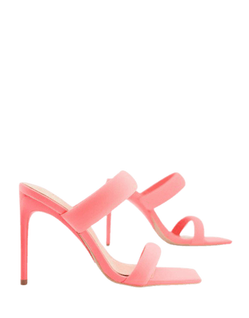 Simmi London Skye padded mules in pink | ASOS