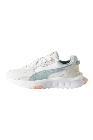 Puma Wild Rider Layers Women’s Sneaker | Urban Outfitters