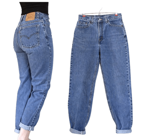 High-waisted 80s jeans