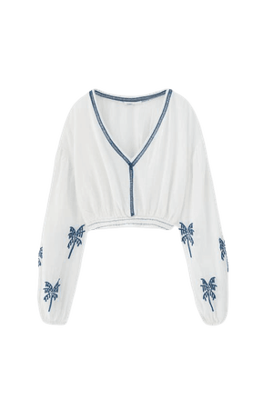 Cropped blouse with embroidered sleeves - pull&bear