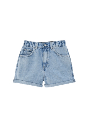 Mom fit denim shorts with stretch waistband - contains recycled cotton - pull&bear