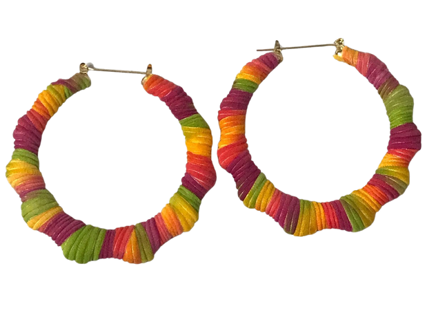 https://creatiffexpressions.com/products/skittles-multicolored-bamboo-earrings?_pos=1&_sid=18e8dfc09&_ss=r