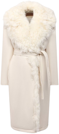 Женское кремовое пуховое пальто YVES SALOMON — купить за 112500 руб. в интернет-магазине ЦУМ, арт. 22WYM00610D0XW