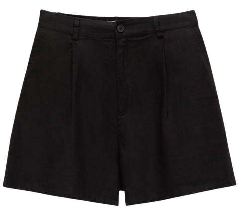 Rustic Bermuda shorts with pleats