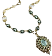 Cameo Intaglio Necklace, Winter Jewelry, Christmas Jewelry, Green Necklace, Pearl Necklace, Intaglio Necklace, Victorian Cameo