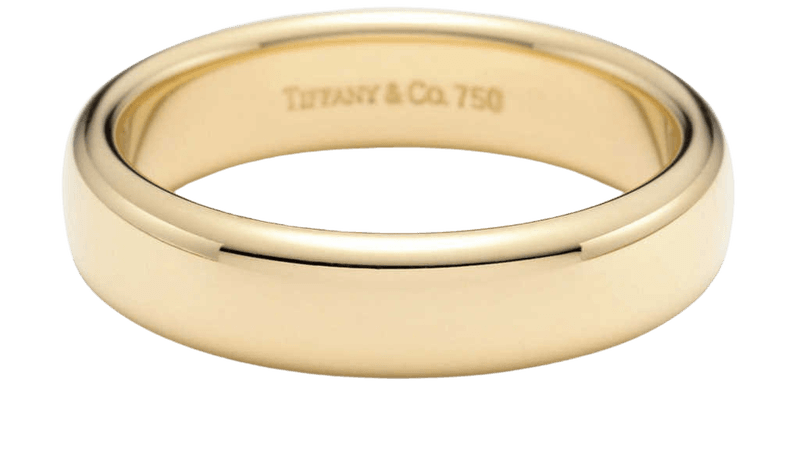 Tiffany Classic™ wedding band ring in 18k gold, 4.5 mm wide. | Tiffany & Co.