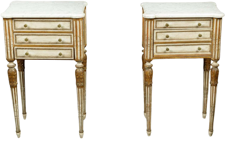 Pair of 1900s French Neoclassical Style Painted and Gilt Wood Bedside Tables For Sale at 1stDibs