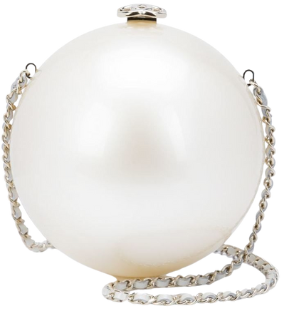 Chanel pearl