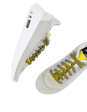 adidas Originals Geodiver sneakers in beige with yellow detail | ASOS