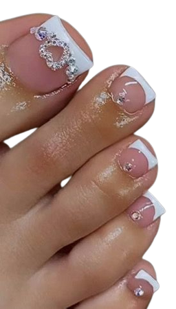 White tip toe nails