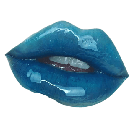 blue lips aesthetic