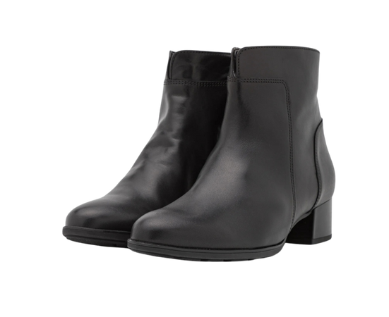 black ankle boots Gabor