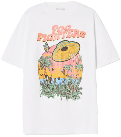 Short sleeve Foo Fighters print T-shirt - T-shirts - Woman | Bershka