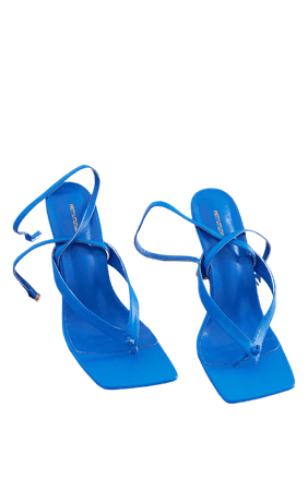 Blue Wide Fit Toe Thong Buckle Strap Low Heel Mules | PrettyLittleThing USA