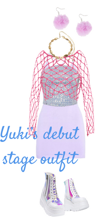 Yuki’s debut stage outfit