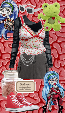 Ghoulia Yelps Look