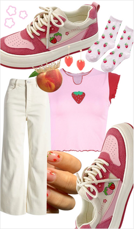 pink strawberry sneakers🍓👟