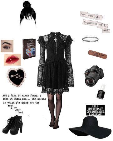 Lydia Deetz inspired outfit