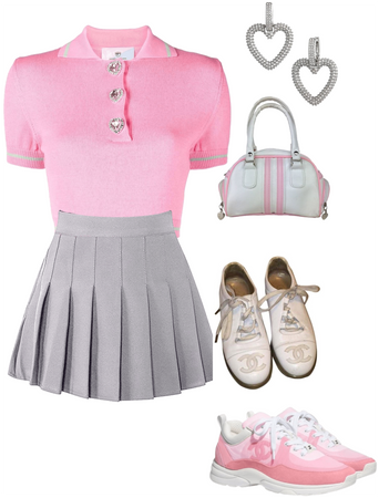 Preppy tennis outfit