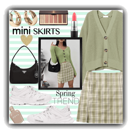mini skirt -spring trend.