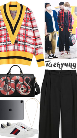 BTS 8TH MEMBER: PARK JIYEON's OUTFIT Outfit