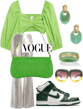 green outfit 💚