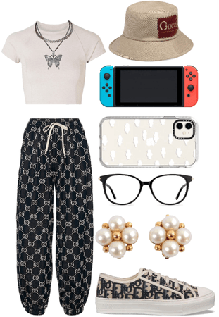 Stay-at-home outfit