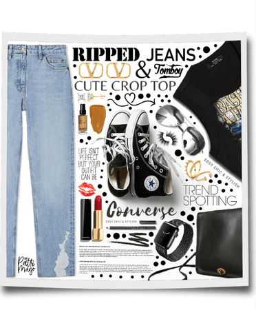 Ripped Jeans & Cute Crop Top 😍