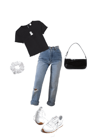 simple black and white outfit