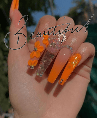 #orangenails #orangeflowers