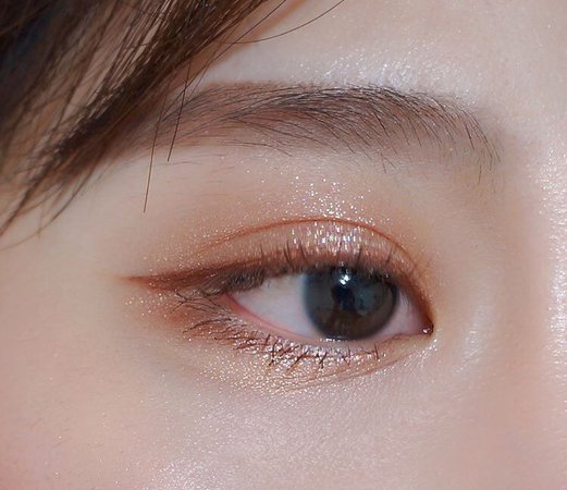Korean Eye Makeup