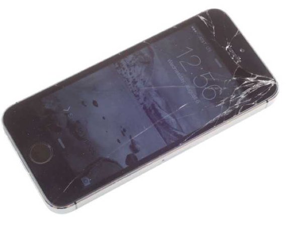 smashed iPhone png