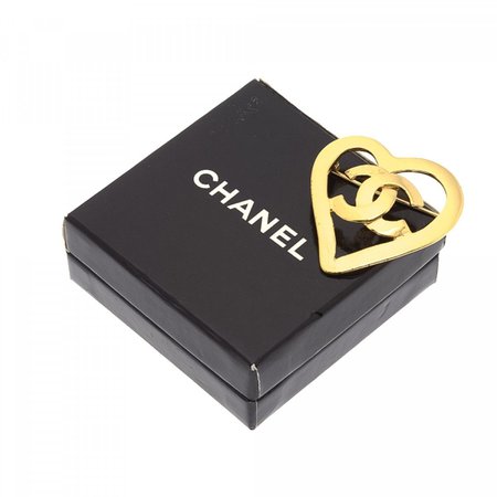 Chanel CC Logo Heart Pin Brooch Gold Plated Metal - LXRandCo - Pre-Owned Luxury Vintage