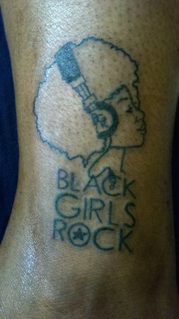 black girls tatto