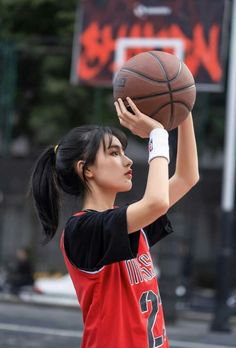 8 Basketball girls ideas | basketball girls, basketball girls outfits, ulzzang girl