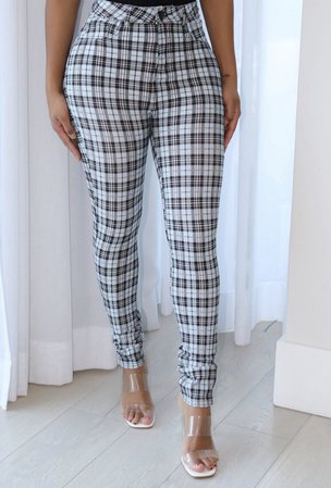plaid pants- Fashion nova