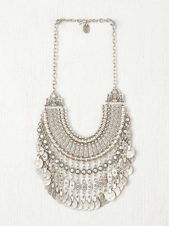 Resultado de imágenes de Google para http://picture-cdn.wheretoget.it/katvew-l-610x610-jewels-gypsy-jewelry-necklace-coin-free+people-freepeople-child+wild-wild+childf-silver-turkish+necklace-turkish+jewelry-coin+necklace.jpg