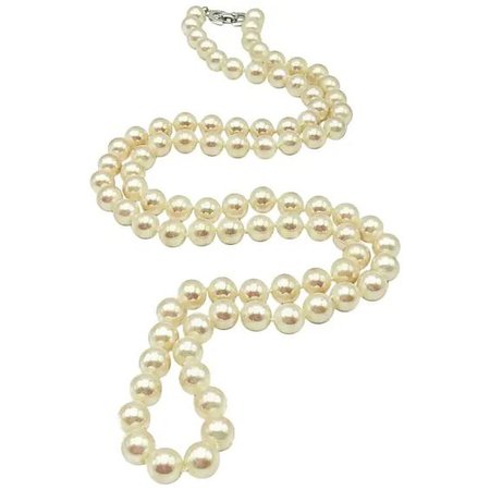 Vintage Christian Dior Pearl Opera Length Necklace 1980s