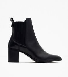 Heeled Chelsea Leather Boots